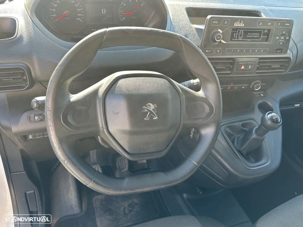 Peugeot Partner BlueHDI Pro Standart - 18