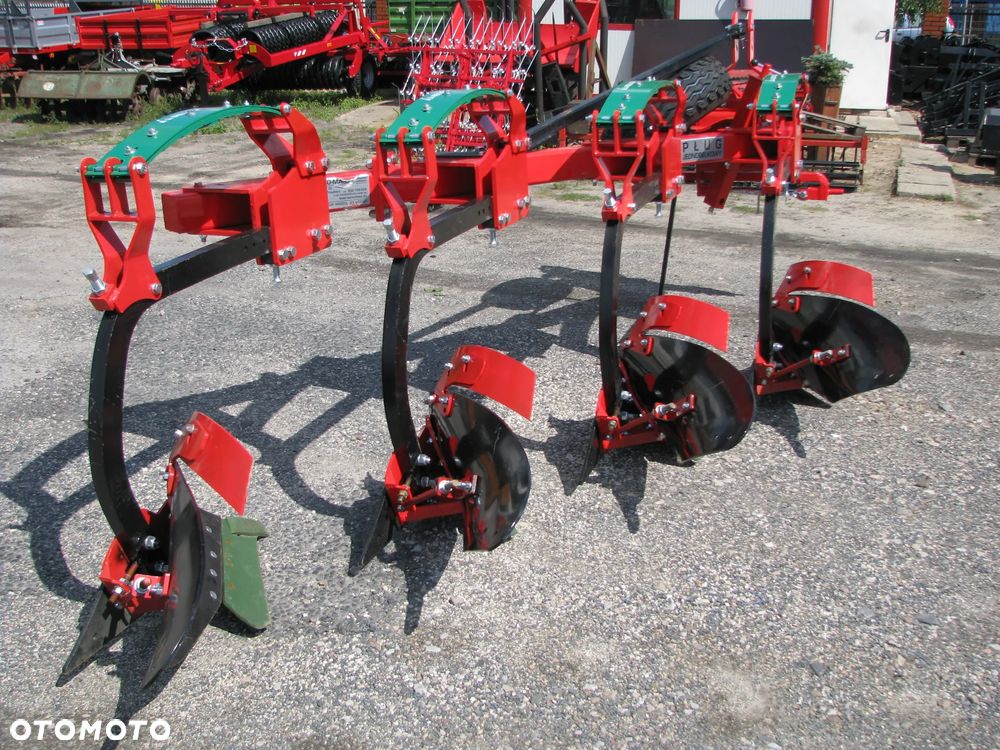 Akpil Pług obrotowy KM-180HP, KM-80R, Mix-Due, KM-80, Euro-Masz PO-4, POM4,  Bomet U-064/1, Pług jednobelkowy Akpil Mix-40, Wirax U018, Euro-Masz PJ4, PJR-4, PJM-4, Pług zagonowy - ramowy Akpil CZH350, CZH400, Euro-Masz Atlas PZ-3, PZ4 - 37