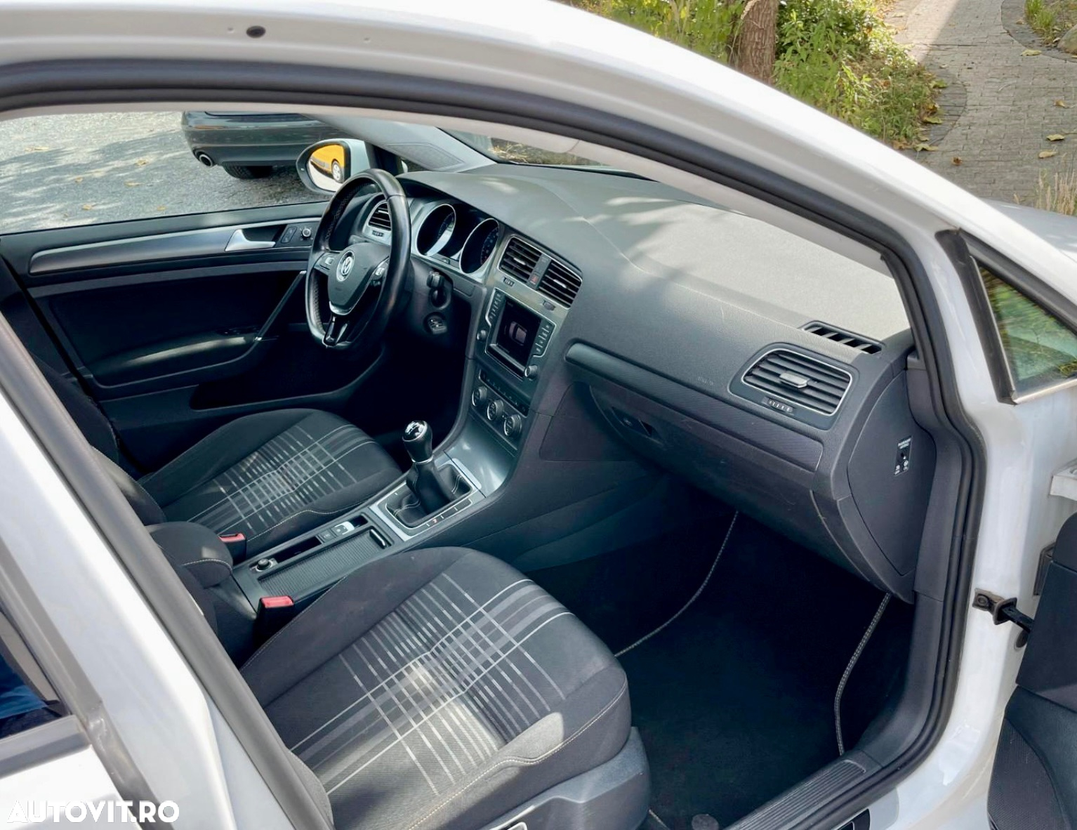 Volkswagen Golf 1.4 TSI BlueMotion Technology Lounge - 8