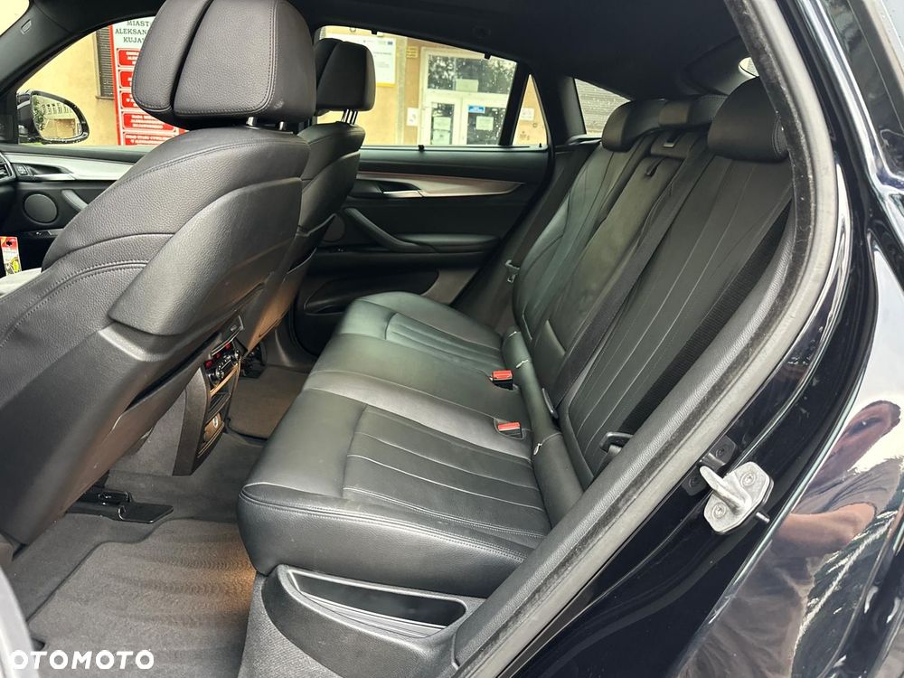 BMW X6 xDrive30d - 23