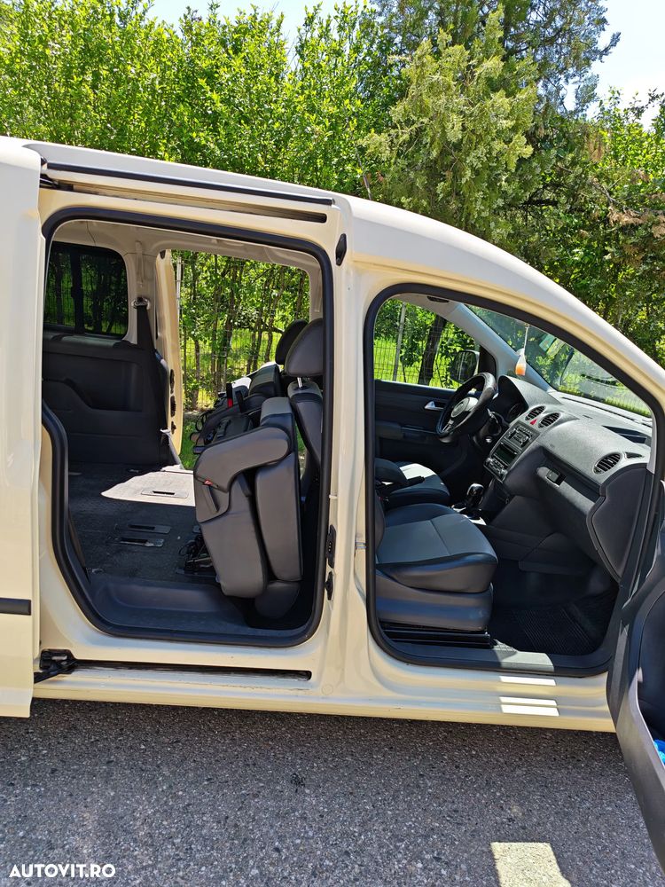 Volkswagen Caddy Maxi 2.0 TDI Trendline DSG - 6