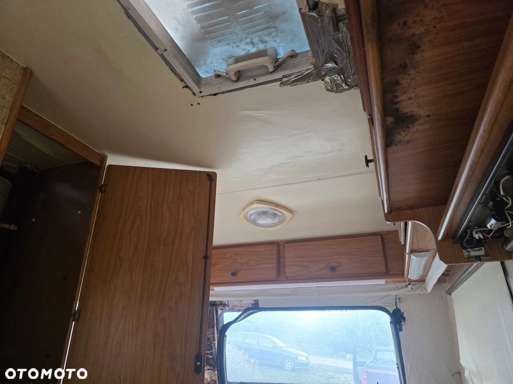 KNAUS 8203 - 6