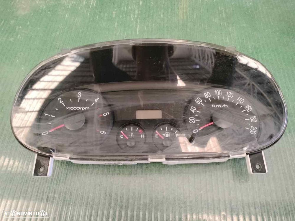 QUADRANTE HYUNDAI H-1 / STAREX LIMUSINA 2005 - 3