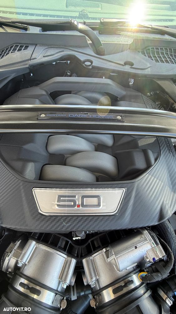 Ford Mustang 5.0 V8 Aut. Dark Horse - 24