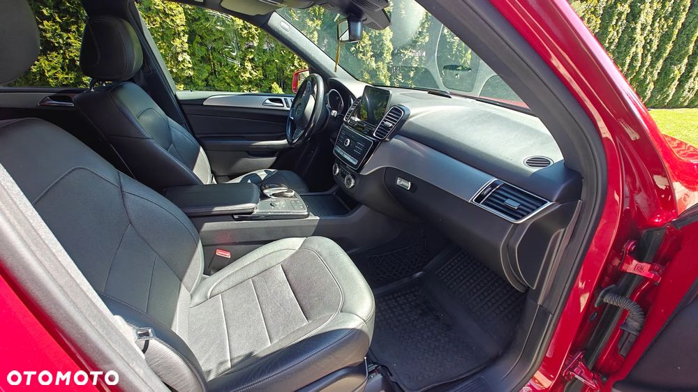 Mercedes-Benz GLE - 9