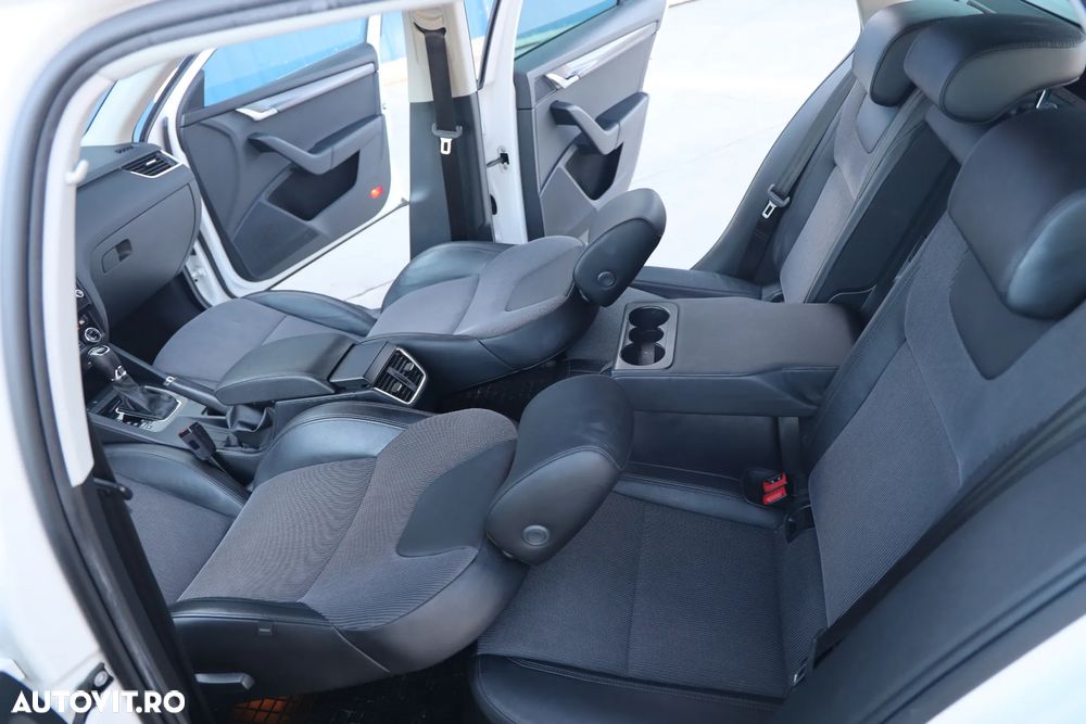 Skoda Octavia 1.6 TDI DSG Style - 8