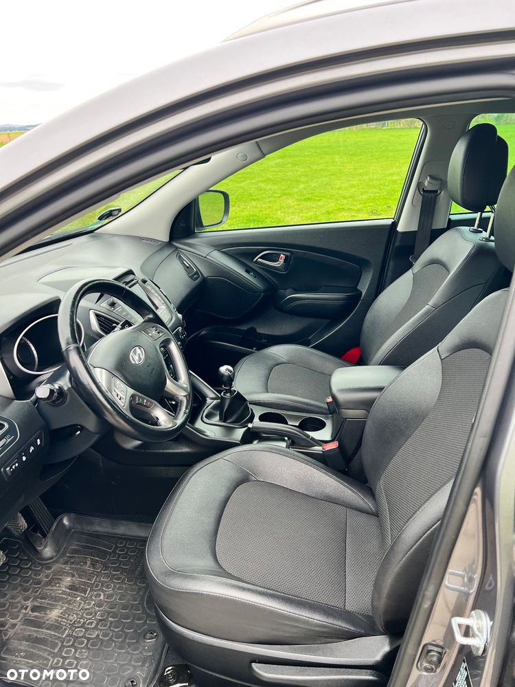 Hyundai ix35 2.0 CRDi Premium 4WD - 11