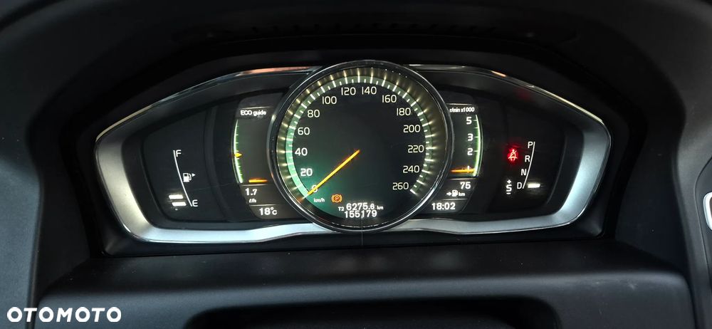 Volvo XC 60 - 38