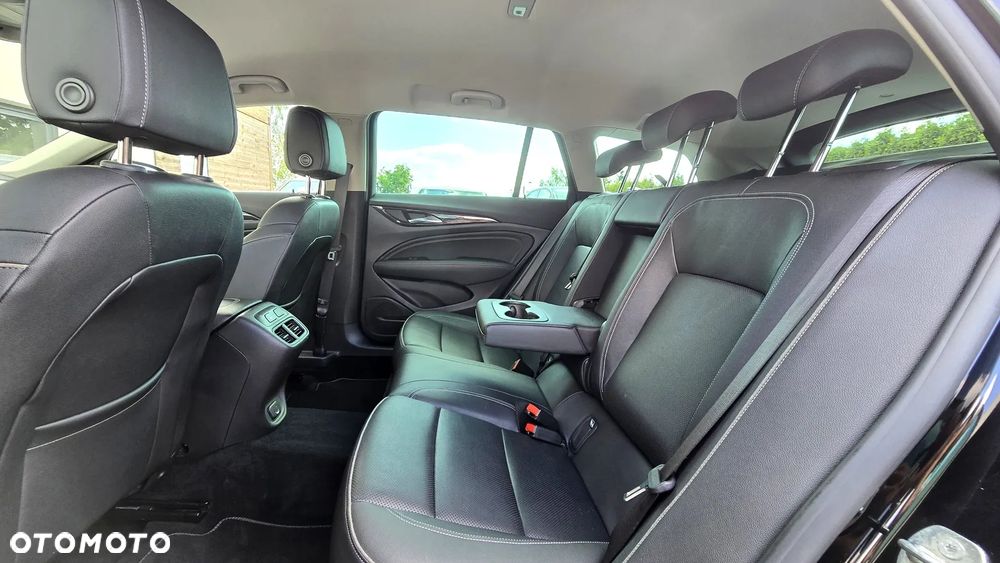 Opel Insignia 2.0 BiTurbo D 4x4 Automatik Ultimate Exclusive - 30