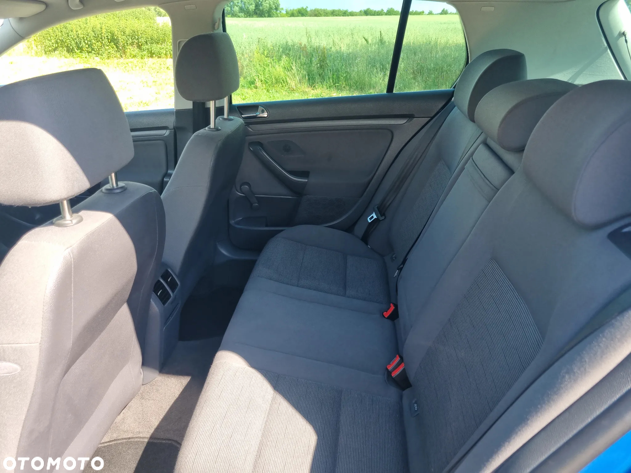 Volkswagen Golf 1.4 Comfortline - 27