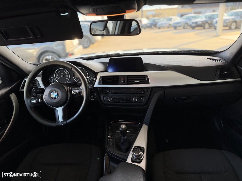 BMW 318 d Line Modern - 16