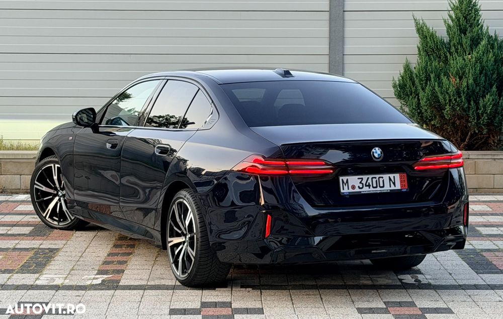 BMW Seria 5 520d xDrive AT MHEV - 25