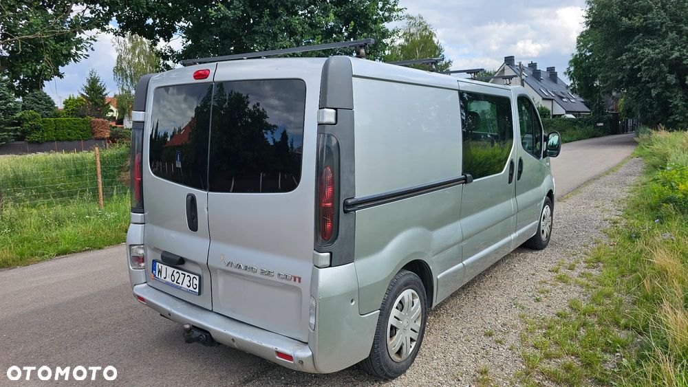 Opel Vivaro - 4