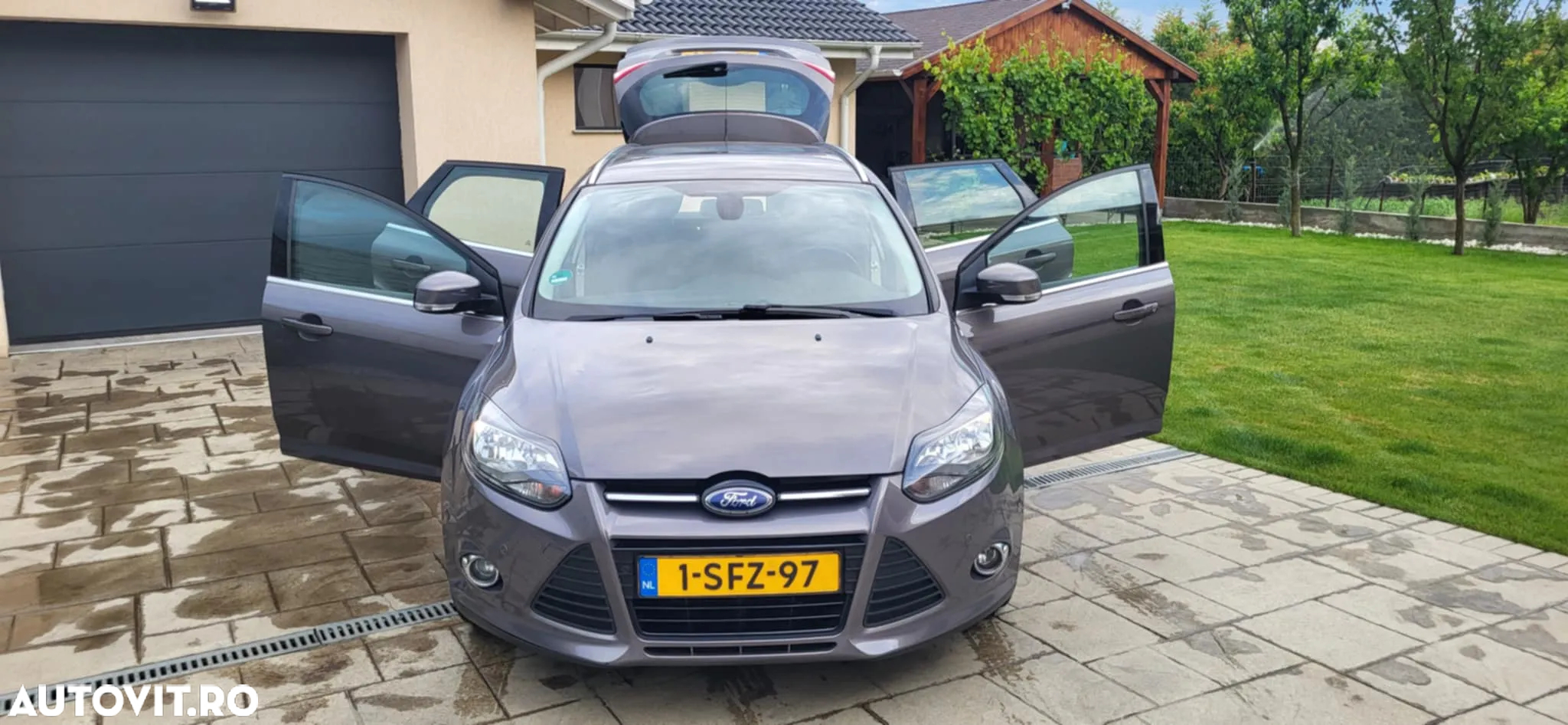 Ford Focus - 6