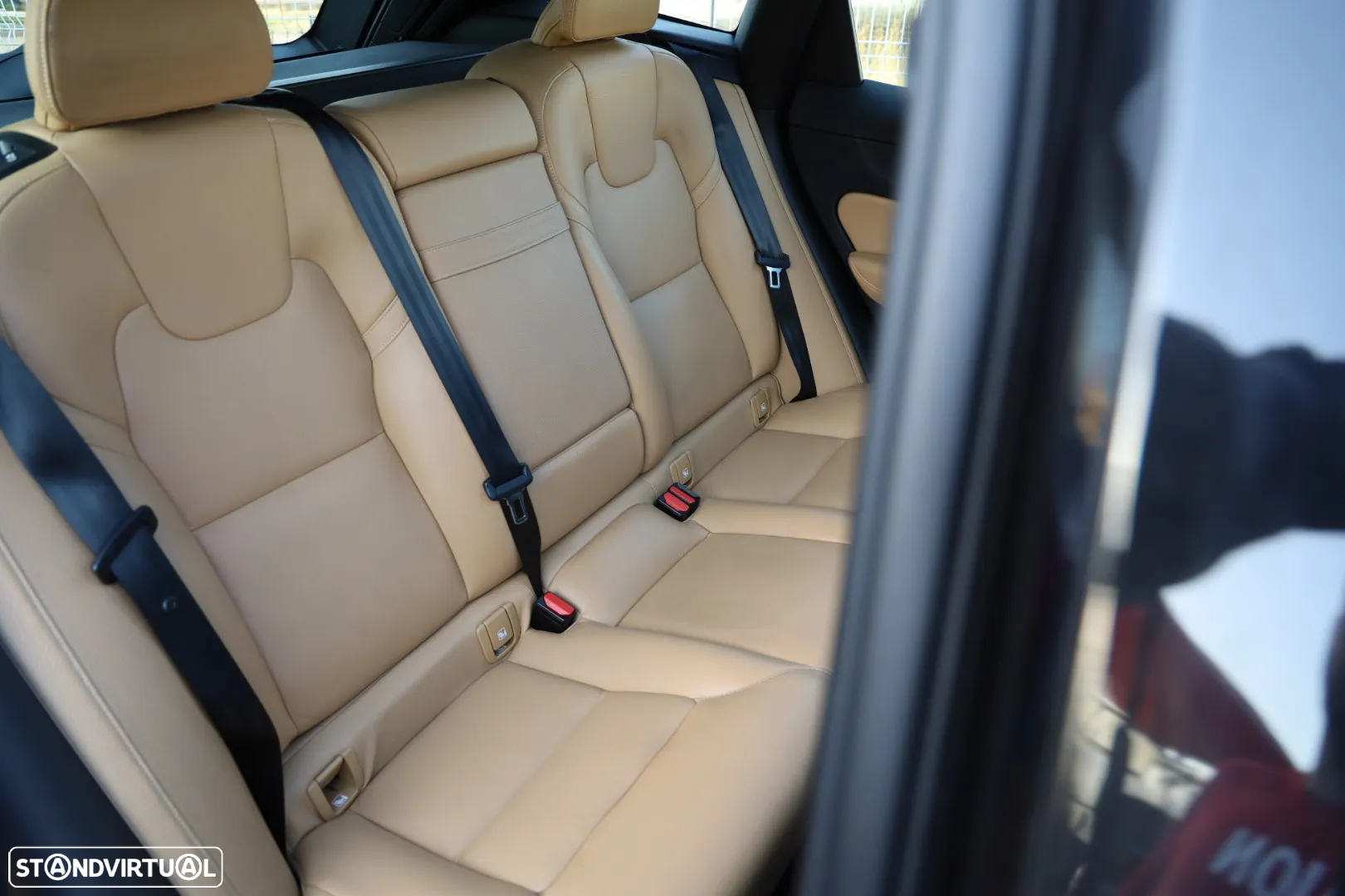 Volvo XC 60 2.0 D3 Momentum Plus - 10