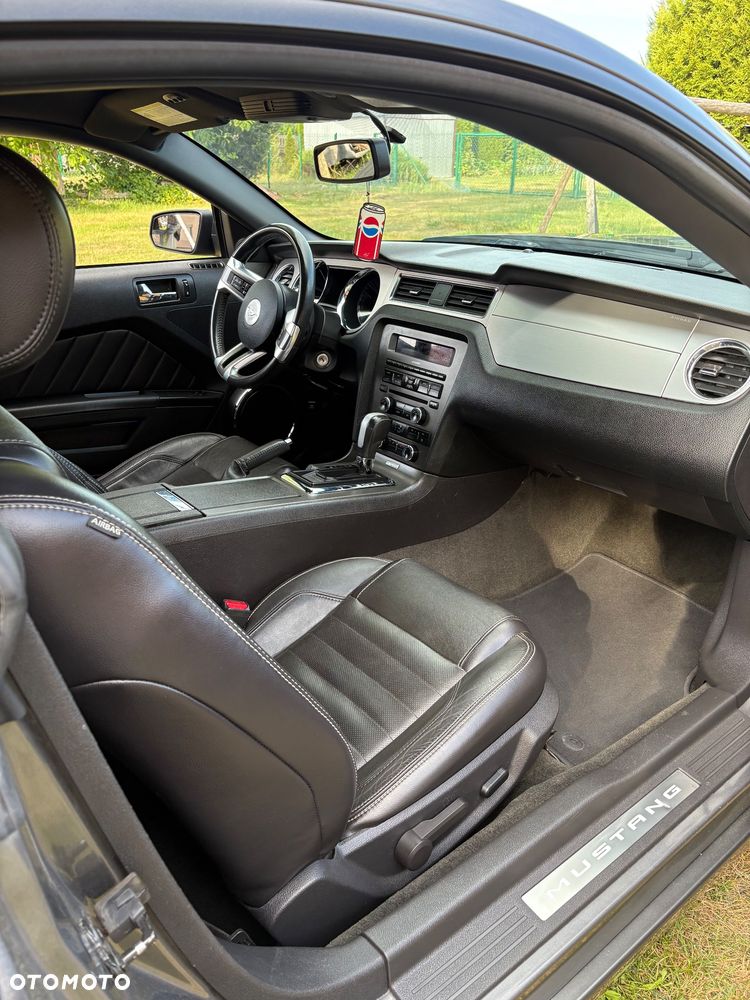 Ford Mustang 5.0 V8 GT Premium - 9