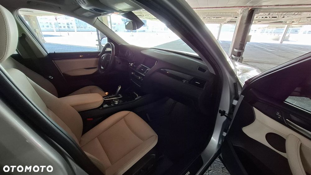 BMW X3 28i xDrive - 13