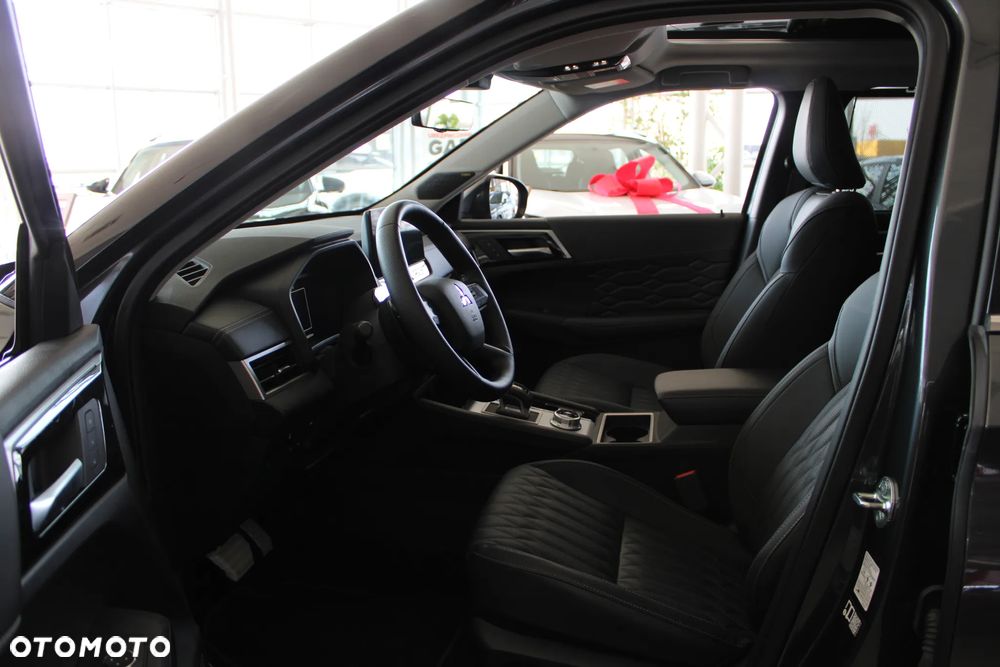 Mitsubishi Outlander Instyle - 20