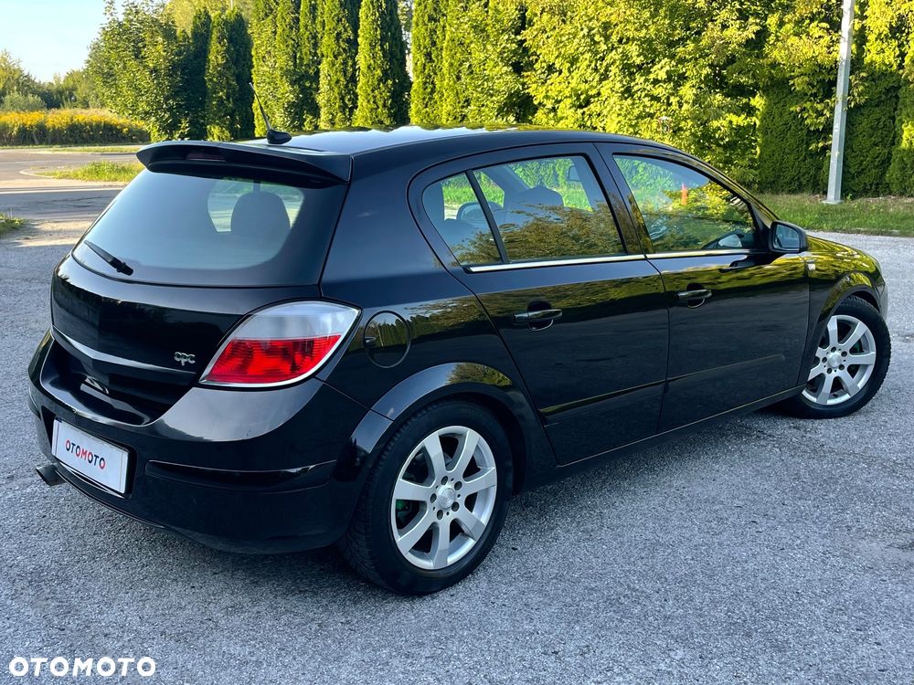 Opel Astra 2.0 Turbo Sport - 2