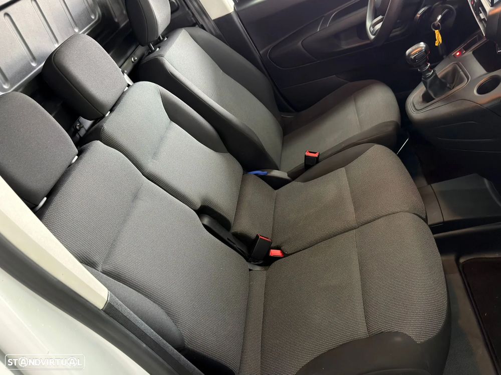 Citroën BERLINGO - 12