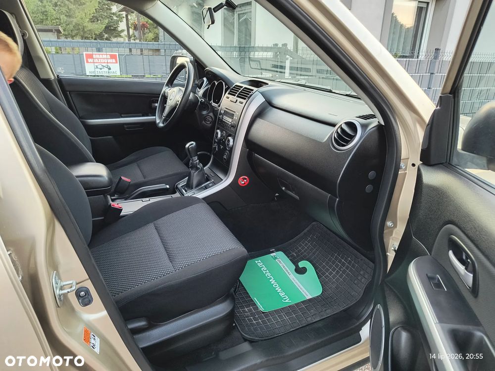 Suzuki Grand Vitara 1.9 DDiS Club - 8