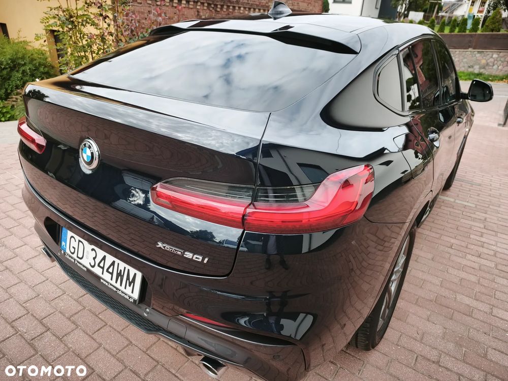 BMW X4 - 15
