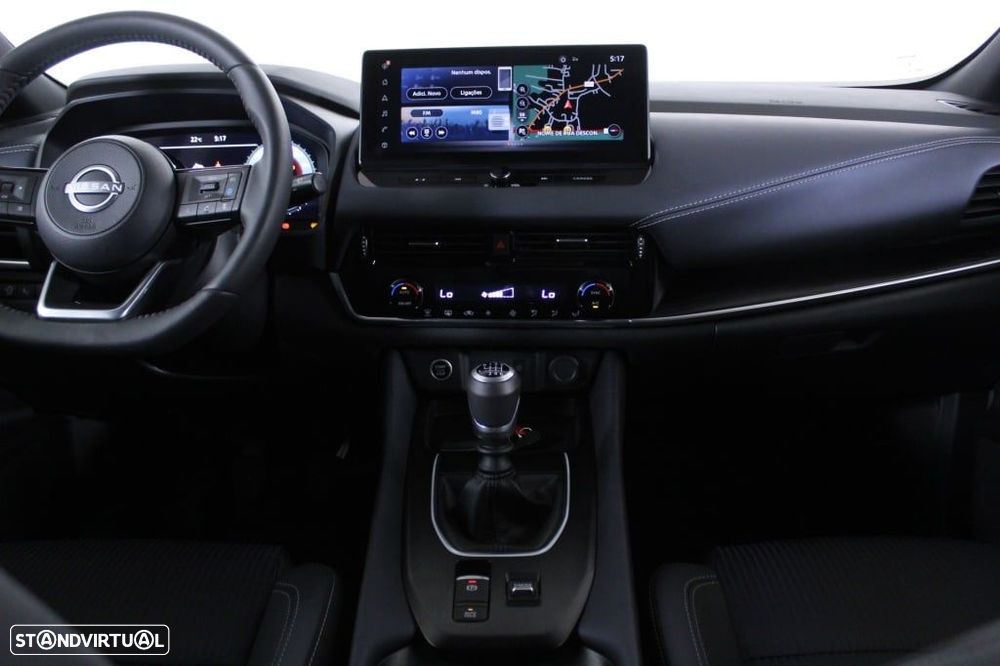 Nissan Qashqai 1.3 DIG-T Tekna SKY - 17