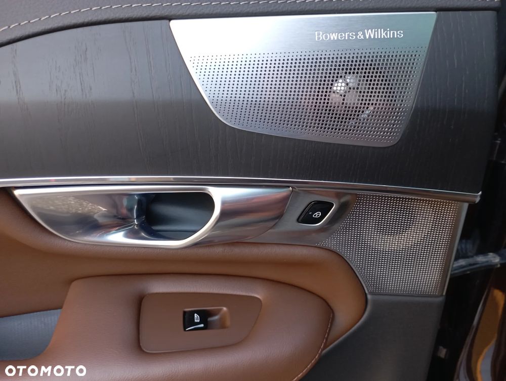 Volvo XC 90 T6 AWD Momentum - 30