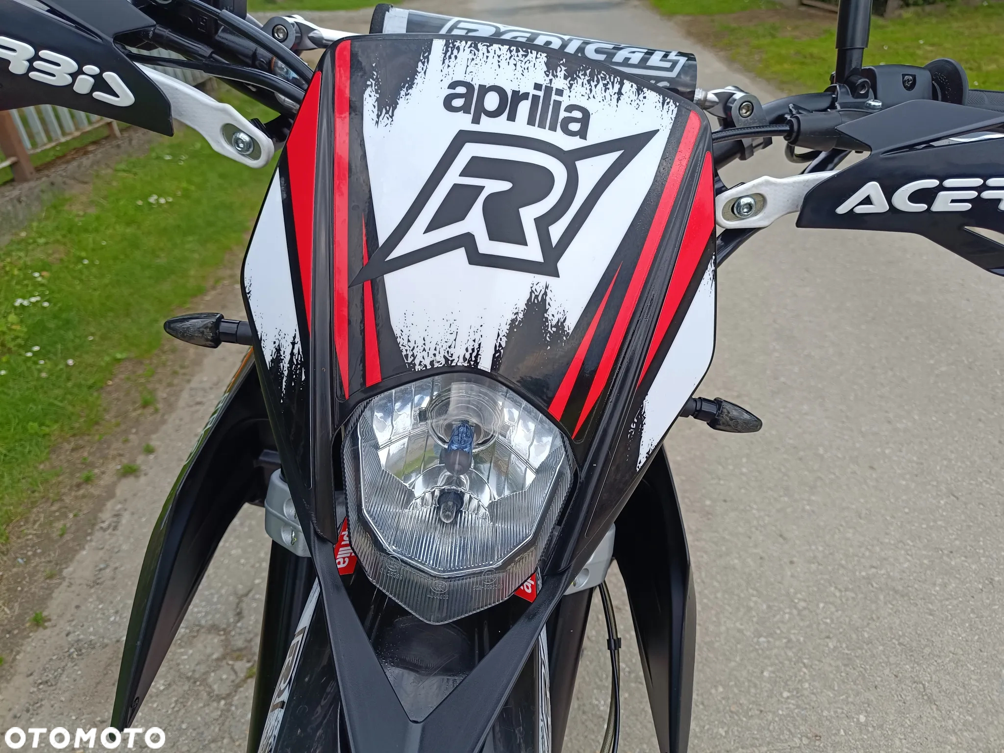 Aprilia SX - 16