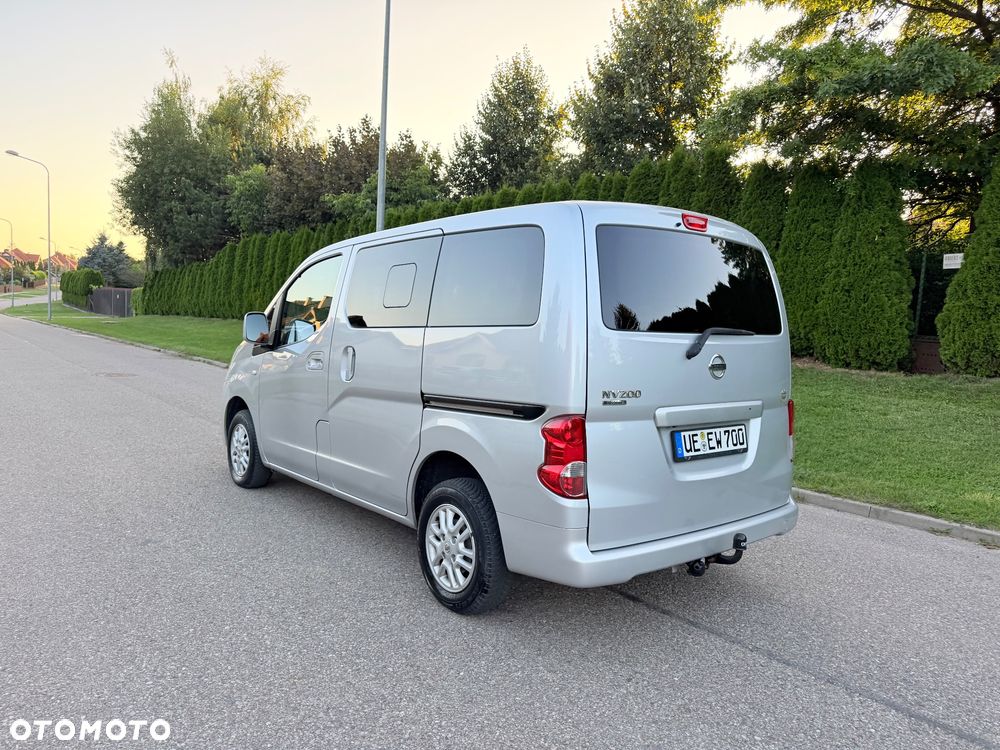 Nissan NV200 - 4