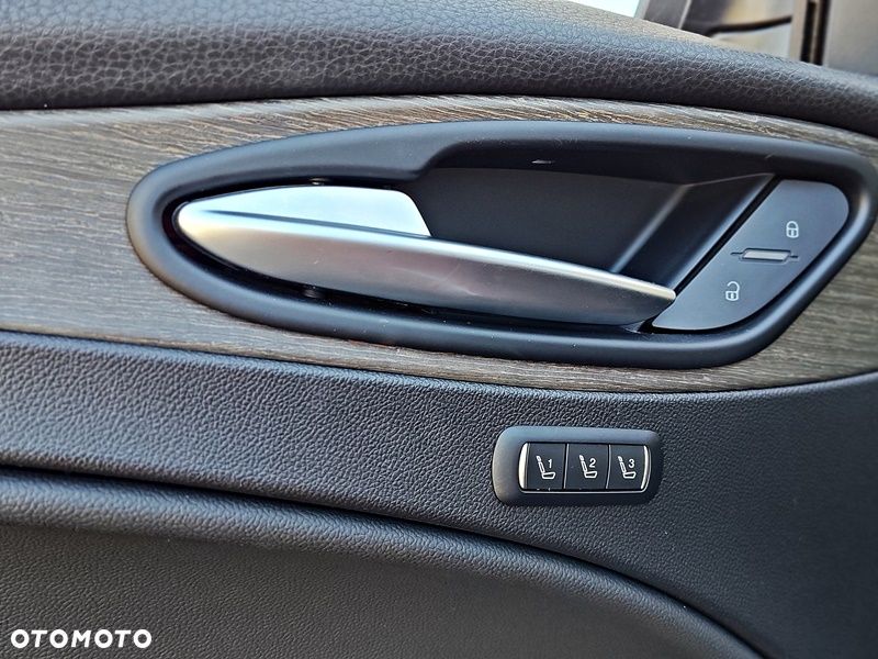 Alfa Romeo Stelvio 2.0 Turbo 16V AT8-Q4 Veloce Ti - 18