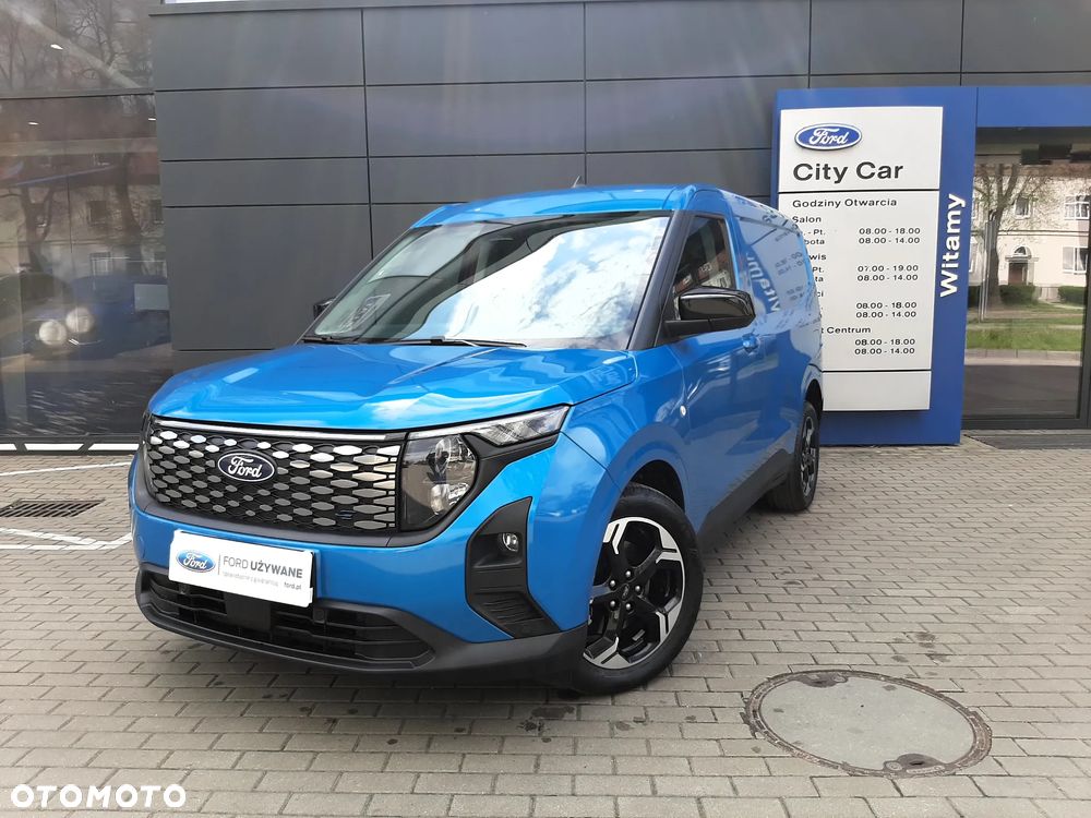 Ford Courier - 14