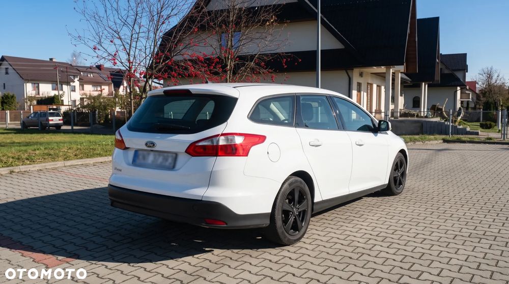Ford Focus 1.6 TDCi Trend - 4