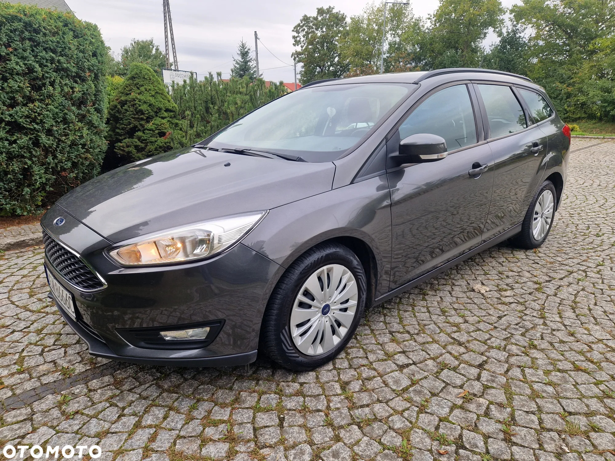 Ford Focus Turnier 1.0 EcoBoost Start-Stopp-System ACTIVE STYLE - 10
