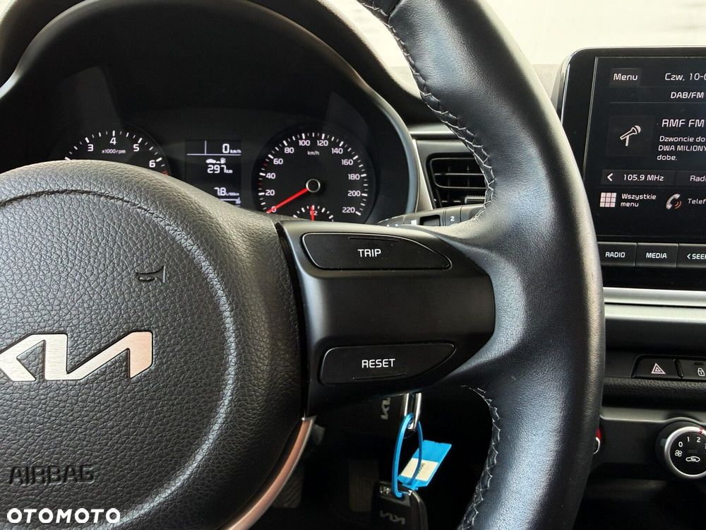 Kia Rio - 17