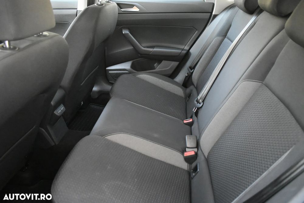 Volkswagen Polo 1.0 TSI DSG Life - 17