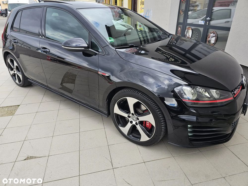 Volkswagen Golf VII 2.0 TSI BMT GTI Performance DSG - 4