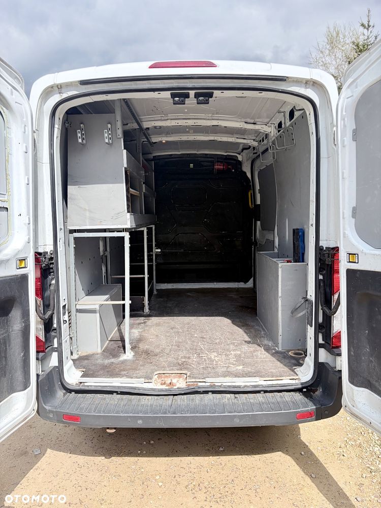 Ford Transit - 15