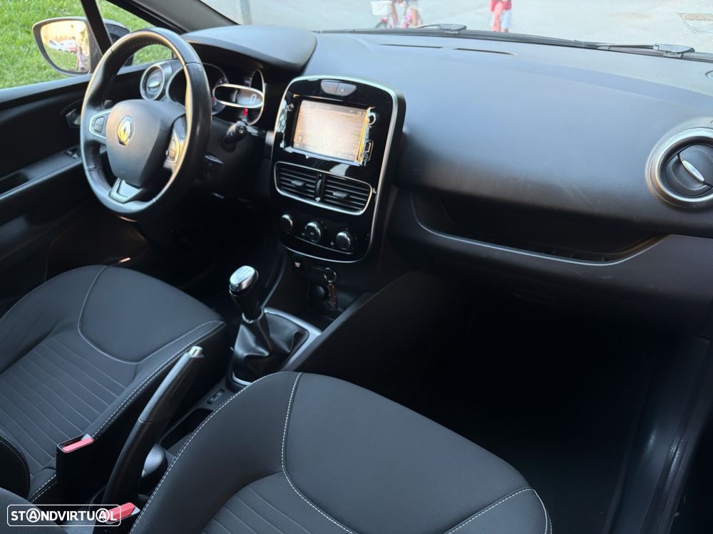 Renault Clio Sport Tourer 0.9 TCe Limited Edition - 16