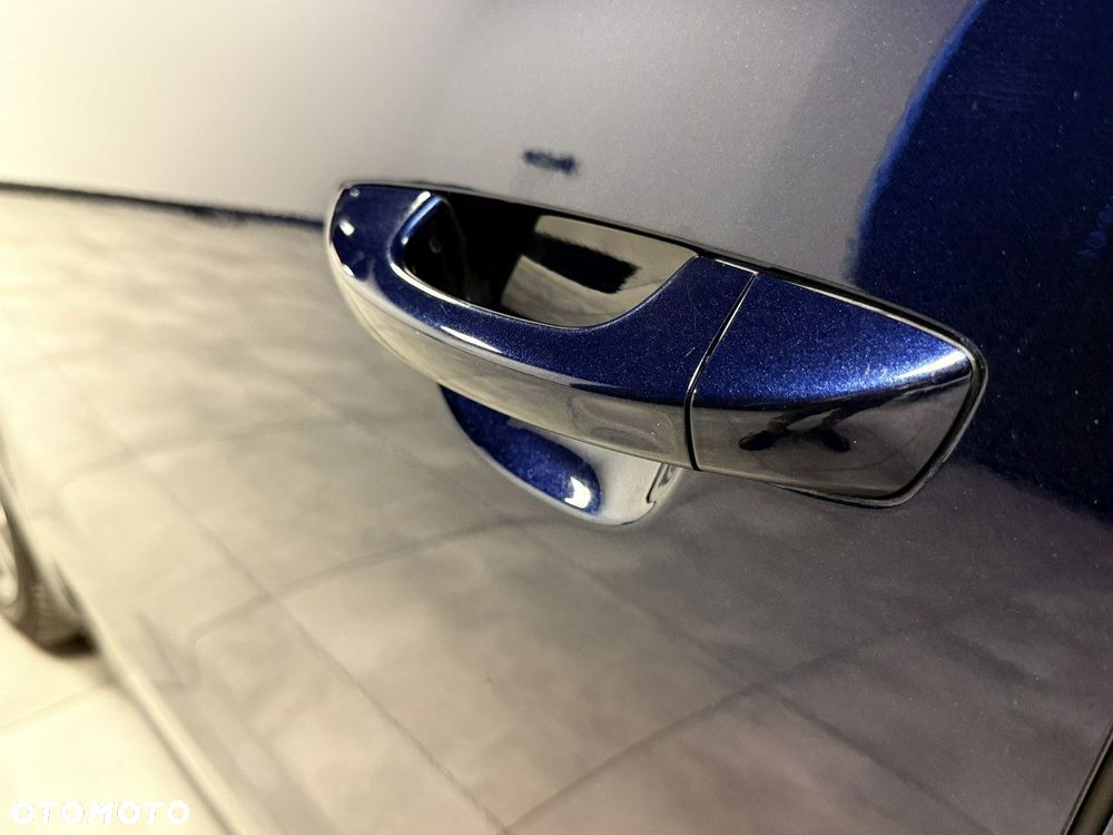 Volkswagen Sharan 2.0 TDI DSG Blue Motion Highline - 9