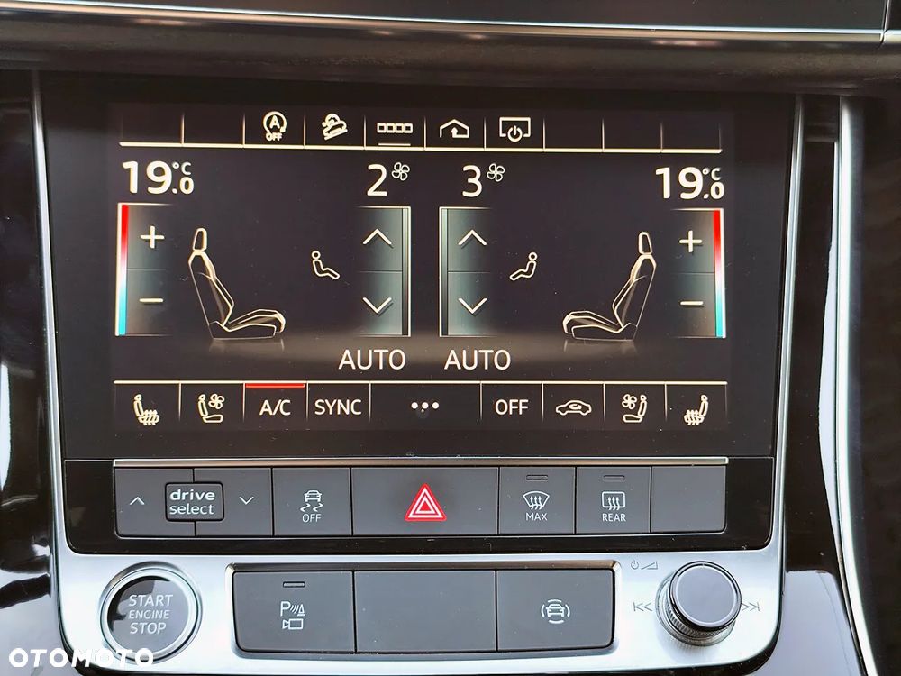 Audi Q7 55 TFSI quattro tiptronic S line - 33