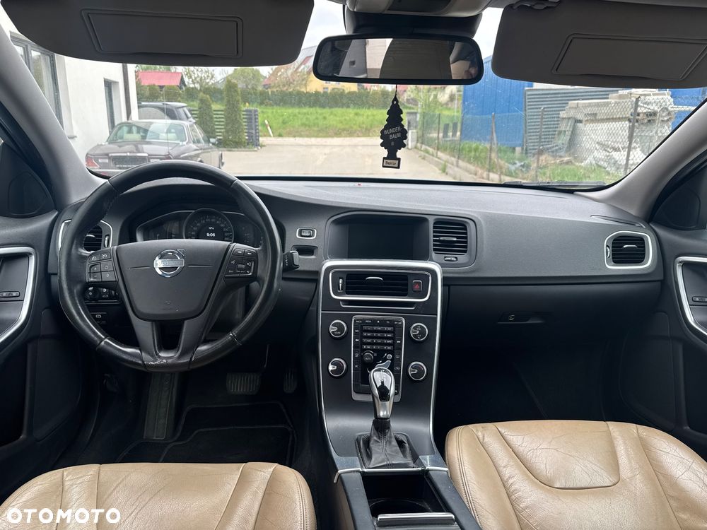 Volvo S60 - 11