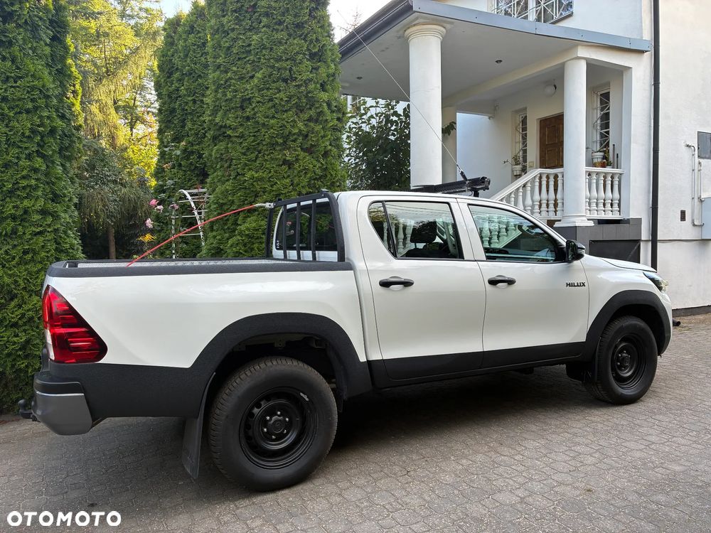 Toyota Hilux 2.4 D-4D Double Cab DLX 4x4 - 31