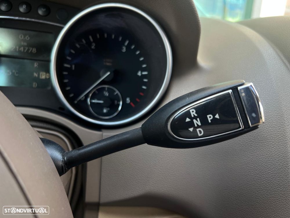 Mercedes-Benz ML 320 CDI - 46