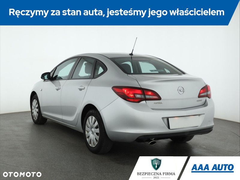 Opel Astra - 5