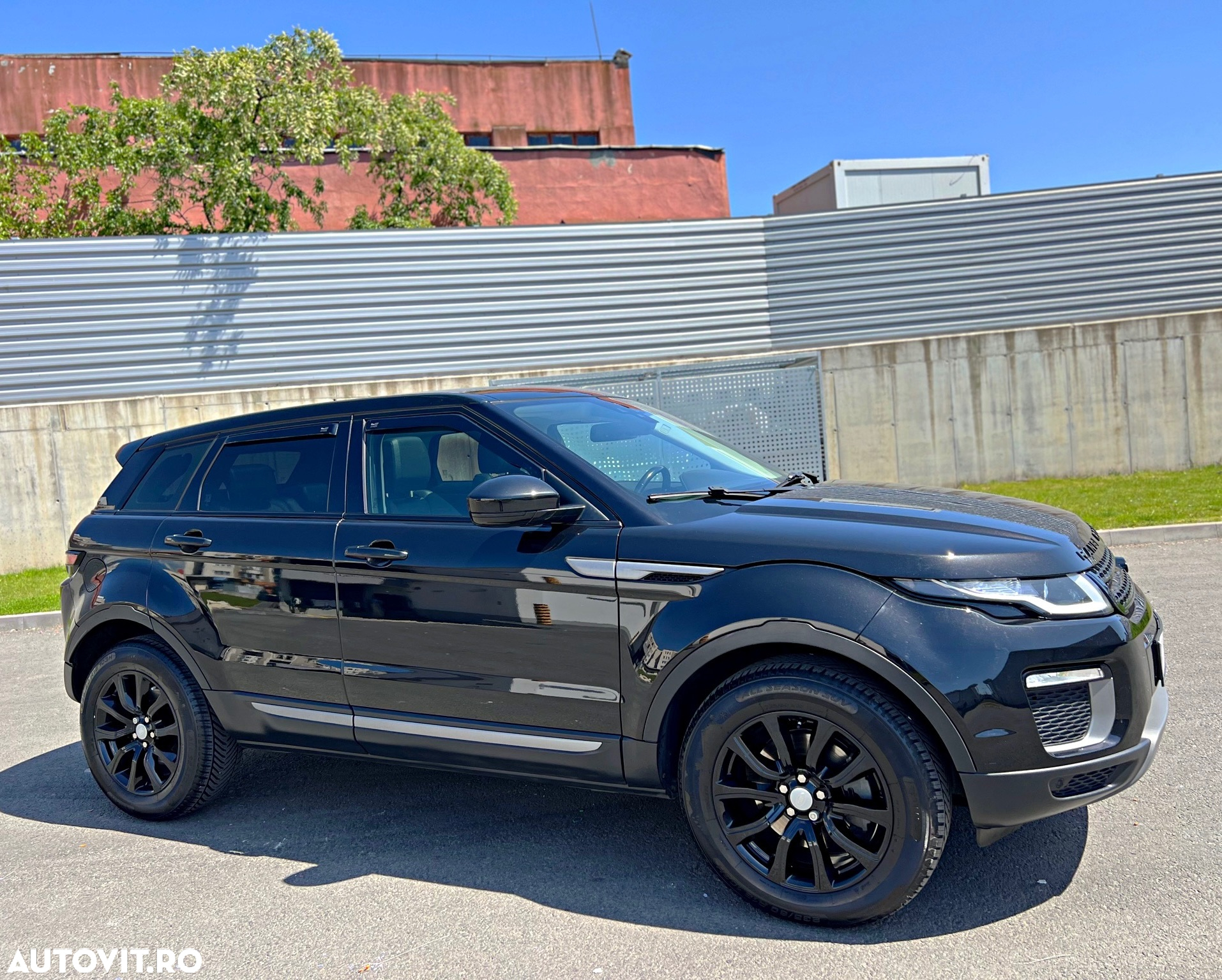 Land Rover Range Rover Evoque 2.0 D150 HSE - 18