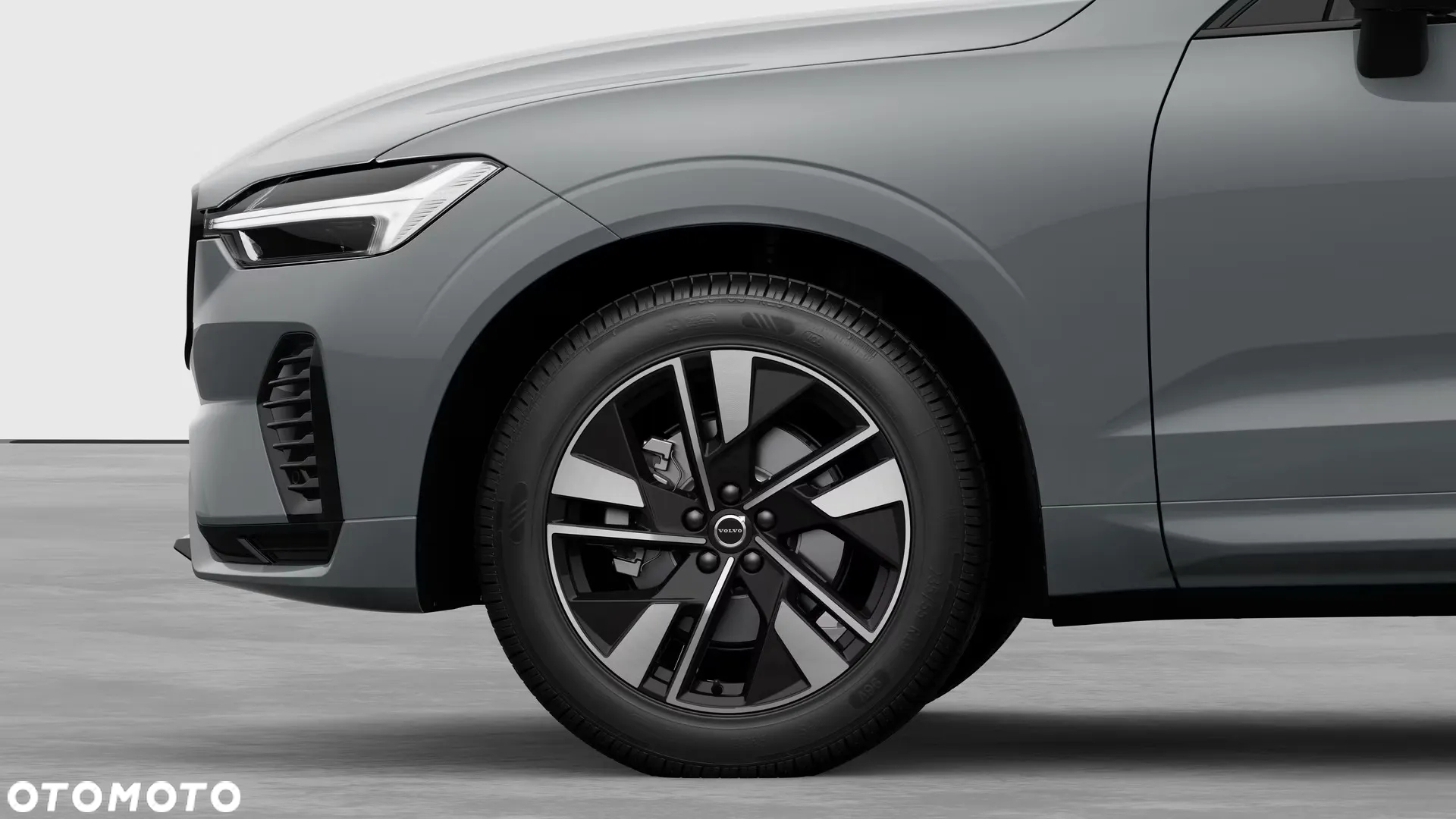 Volvo XC 60 B5 B AWD Plus Dark - 7