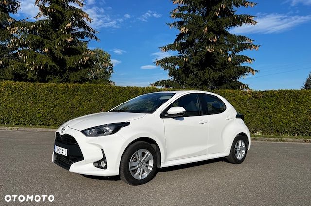 Toyota Yaris 2024 photo 2