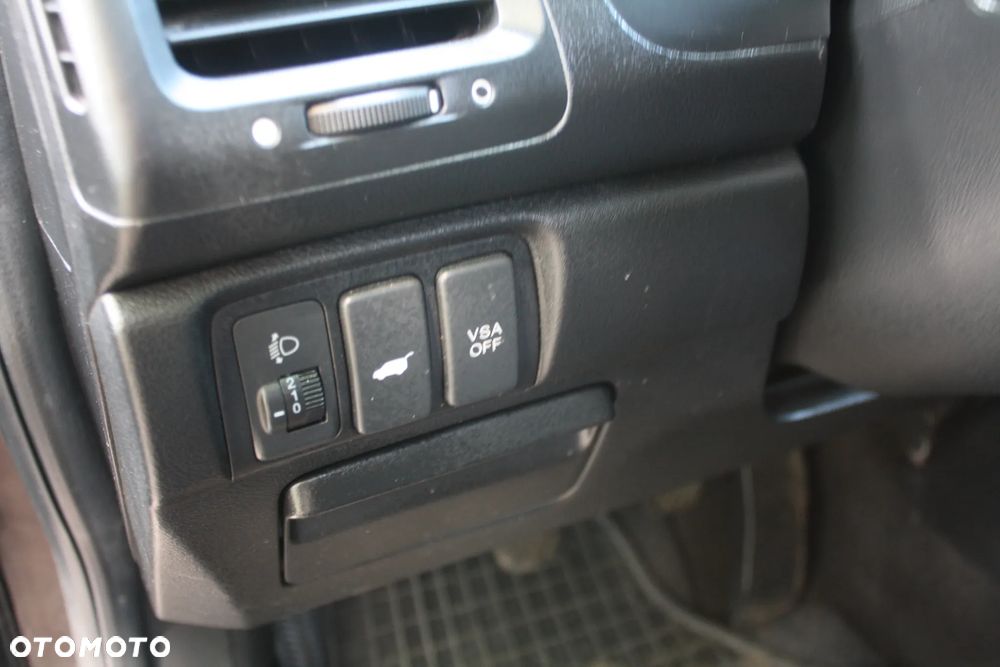 Honda Accord 2.0 i Sport - 21