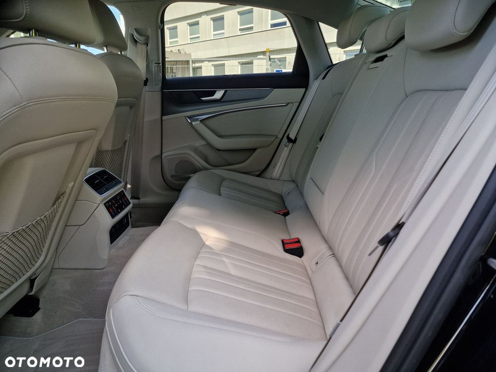 Audi A6 - 12